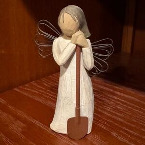 Willow Tree Angel of the Garden figure